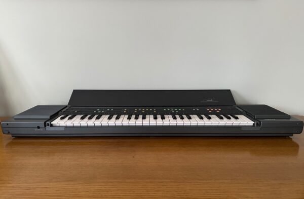 Yamaha PortaSound PCS-500 (1984)