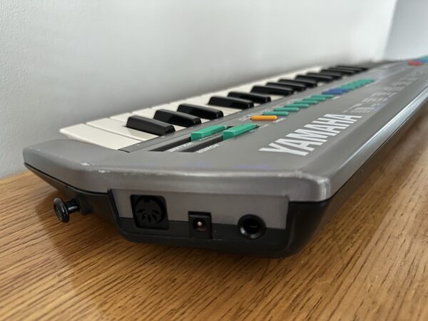 Yamaha SHS-10 Keytar Synth (1984) - Image 6