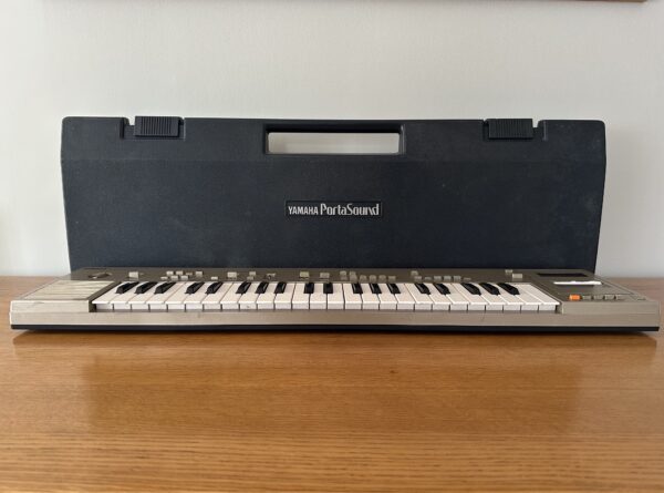 Yamaha PortaSound MP-1 (1982) - Image 2